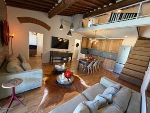Tuscan Top Floor Duplex