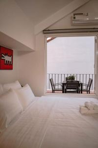 Morning Luxury Pool Villa HCMC