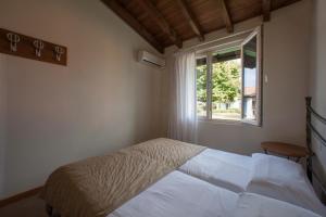 Bungalow con 2 Camere da Letto (2 Adulti + 2 Bambini)