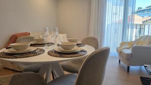 A Proa do Moliceiro NB LIFE - Prime MAIN Avenue