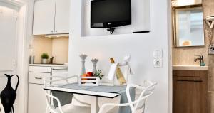 Imerovigli Paradise Suites