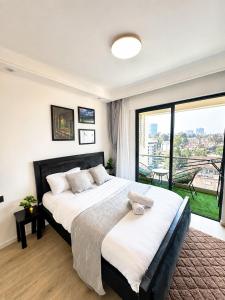 Chic Westlands 1BR with Heated pool And Gym