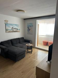Dubrovnik Serenity- Beachfront Apartment with Panoramic Sea View and free Parking