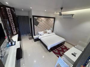 Sea Star Spa Resort !! On Beach Resort !! Mandarmani