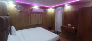 Bawra Bhakt Rooms