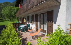 Casa Lori Green Holiday