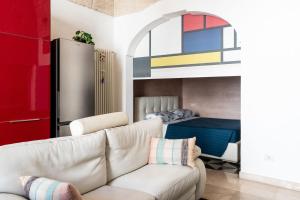 La Rondinella Guest House by BarbarHouse