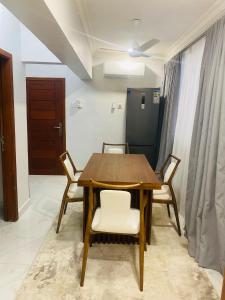 AM Kurasini Flat
