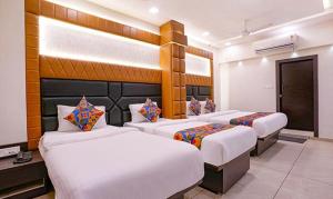 Hotel Sunshine Residency