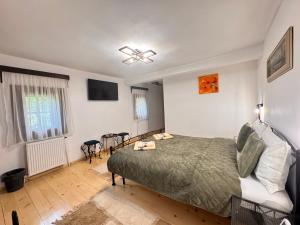 Anisia Retreat