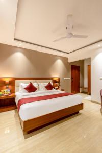 Premium Hotel Corporate Terminal By NH Sky Group Delhi IGI Airport With - Free Airport Pickup