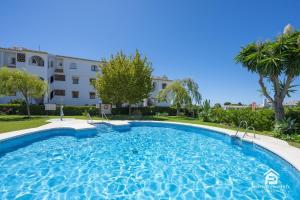 Riviera del Sol Stylish 2BR - Sea View Terrace