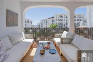 Riviera del Sol Stylish 2BR - Sea View Terrace