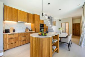 Brand new 3 Bed Villa in Bang Rak (KBR63)
