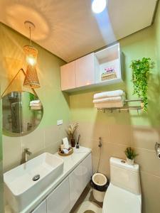 Castelo Suites Smart Luxury Stay at Fame Residences
