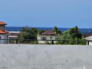 Ocean Horizon at Belaire