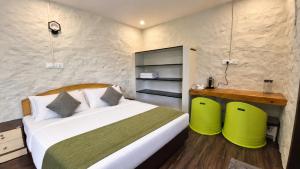 Cloud Valley Kodaikanal Forest Stay by Hillora Stays