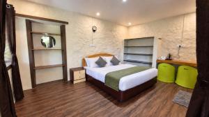 Cloud Valley Kodaikanal Forest Stay by Hillora Stays
