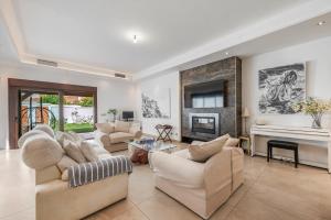 Villa in walking distance to amenities