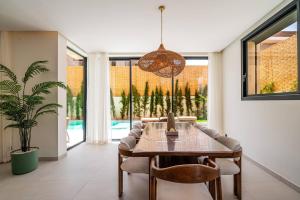 Marrakech 4-Bedroom Villa with Indoor and Outdoor Pools
