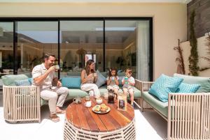 Marrakech 4-Bedroom Villa with Indoor and Outdoor Pools