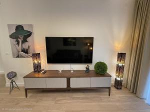 Aura Residence