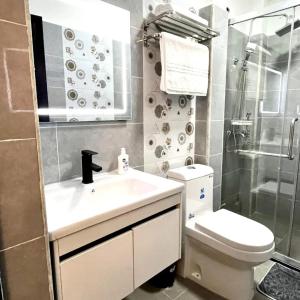 CASSANOVAH SUITES BnB