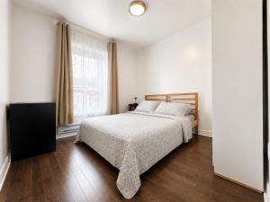 Simple and double apartment 2311-2313 #2