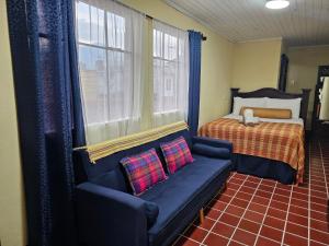 Hostal One Day Trip