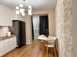 HOME Apartment