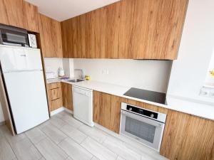 Casa Calypso: Two bedroom Beach Apt with pool