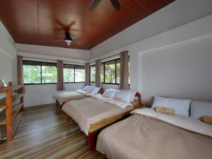 Big BamBoo Beach Resort Sipalay