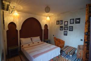 Riad clove