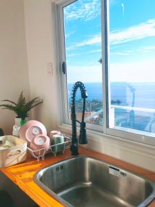 Cabaña con vista al mar