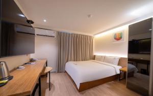 Busan Suyeong Bomnal