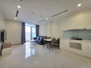 Cozy Apartment at Vinhomes Central Park