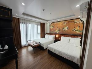 Alley Garden Hotel & Spa, 300m by Hoan Kiem Lake