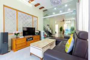 Biệt Thự 6pn Tháp Tam Thắng Bãi Sau