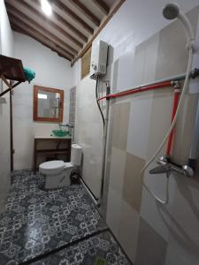 Breeze and Blossom Cottage Maguwo