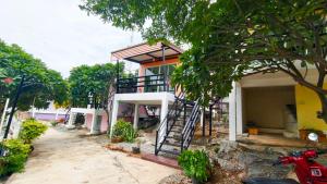 Koniix Garden Cottage Ko Sichang