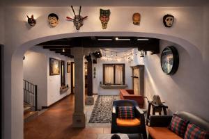 Luxury Villa, Volcanoes views, 5BR