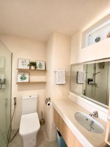 Amani Grand Resort, 1 BR, Near Mactan Airport, Hot shower, 4 pax