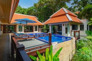 Baan Ton Sai 4BR Pool Villa Nai Harn Baan Bua