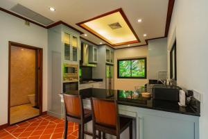 Baan Ton Sai 4BR Pool Villa Nai Harn Baan Bua