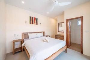 AnB poolvilla 3BR walk private beach in pratamnak