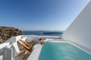 Cocoon Suites Santorini Greece