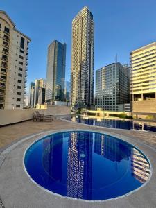 The Modern Suite in Forbeswood BGC with Free Parking