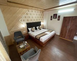 Himlyan villa
