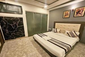 FabHotel Grand Vista