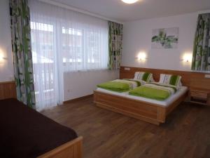 Ferienhaus u. Appartement Knauss